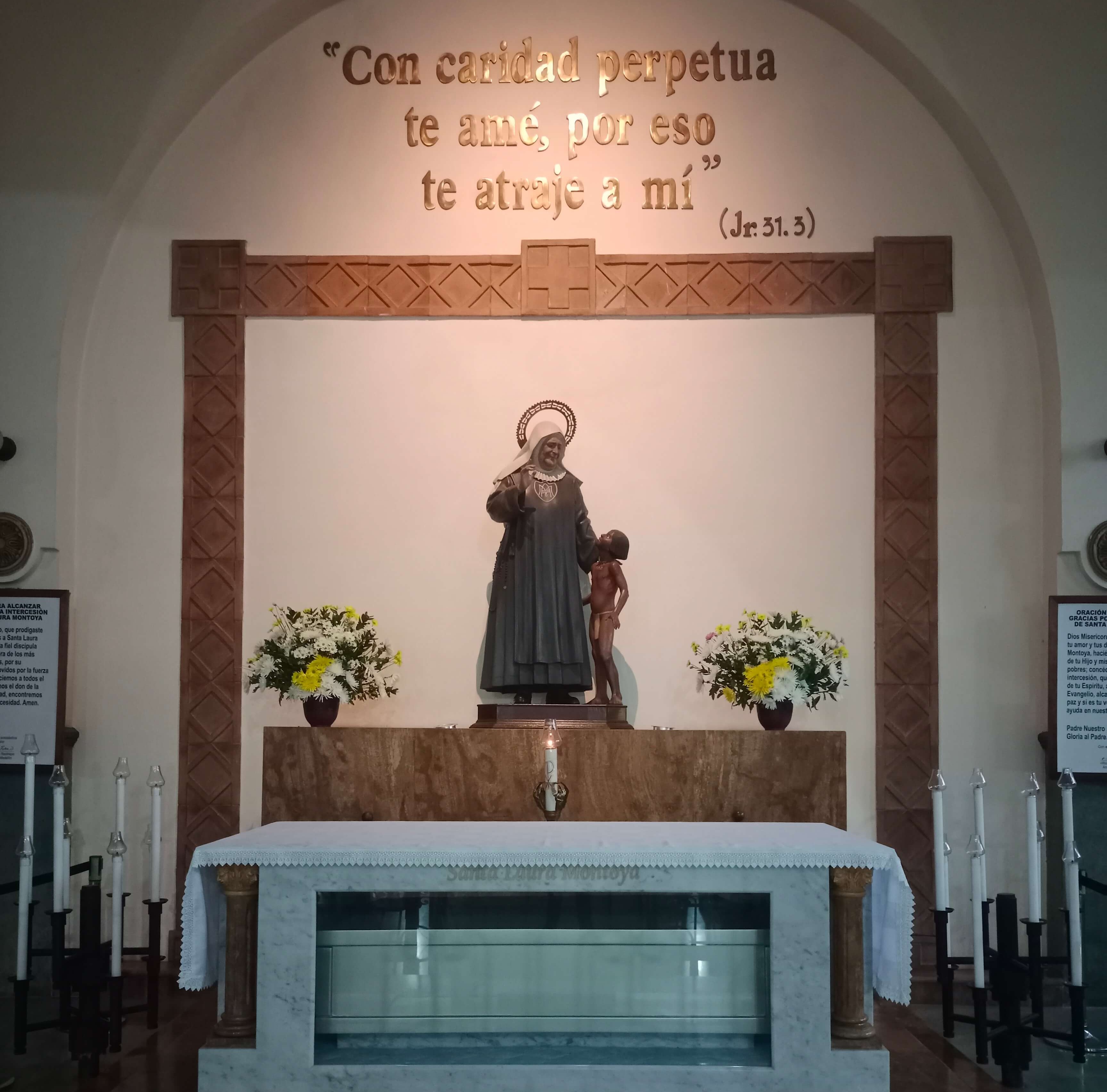 Santa Laura Montoya